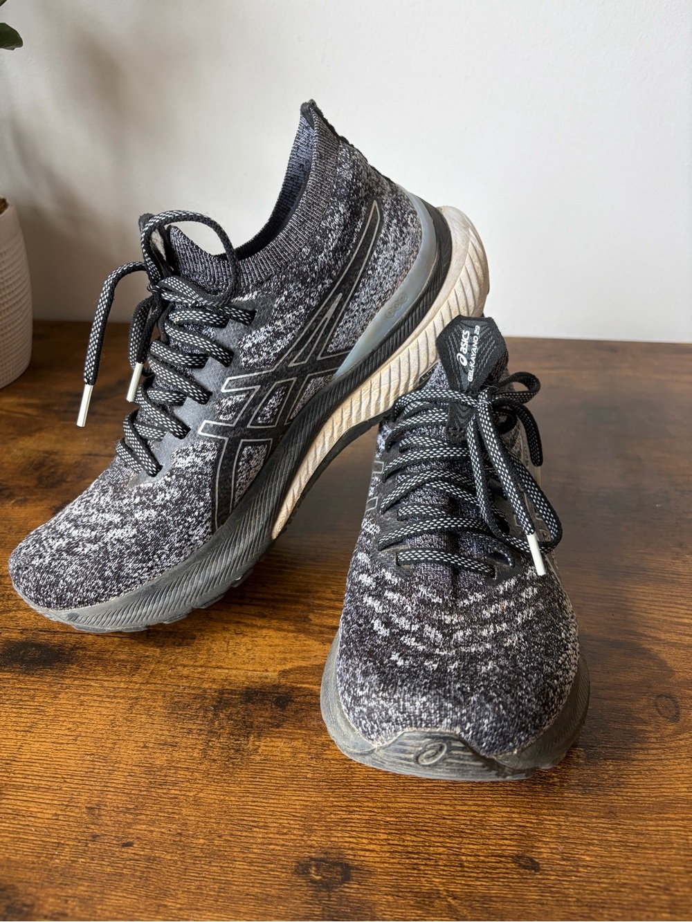 Asics Gel-Kayano 29 MK running shoes